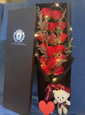情人节浪漫实用玫瑰香皂花满天星干燥花大礼盒送女朋友闺蜜生日礼
