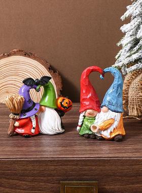 跨境南瓜侏儒精灵男女亲吻老人创意雕刻侏儒精灵比心老人家居装饰