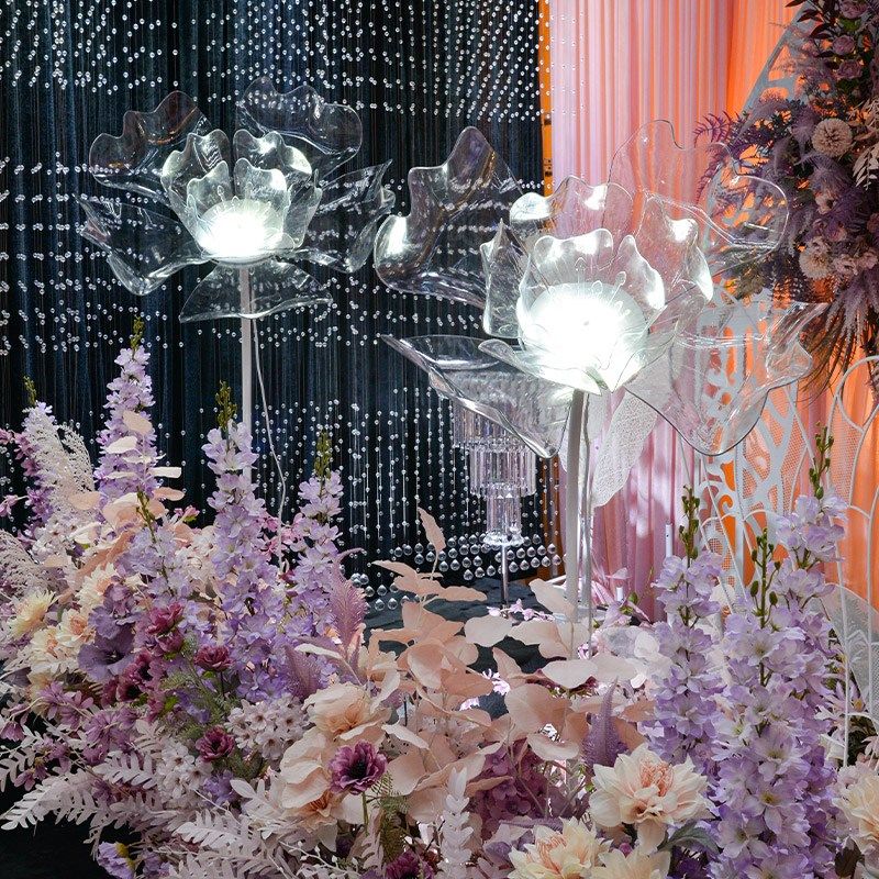 婚庆道具新款发光路引灯t台铁艺婚礼舞台场景装饰背景水晶花路引