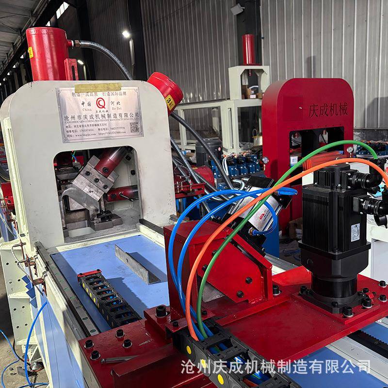 角铁冲孔切断一体机电力横担角铁冲孔机电缆盘角钢冲孔机