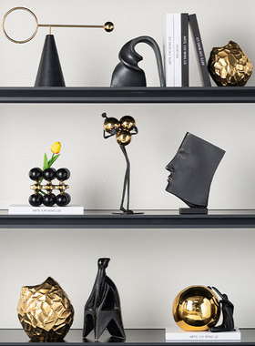 轻奢电视柜壁柜摆件黑金色插花器抽象艺术人物雕S塑酒柜墙饰装饰