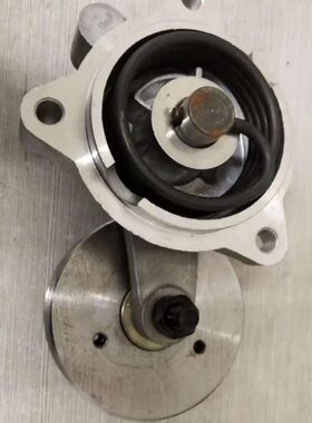 北京德国道依茨原厂配件F6L912 913风扇皮带张紧轮04152511压路机