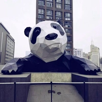 大型玻璃钢几何块面m熊猫雕塑定制商场ifs大楼不锈钢抽象墙壁挂件