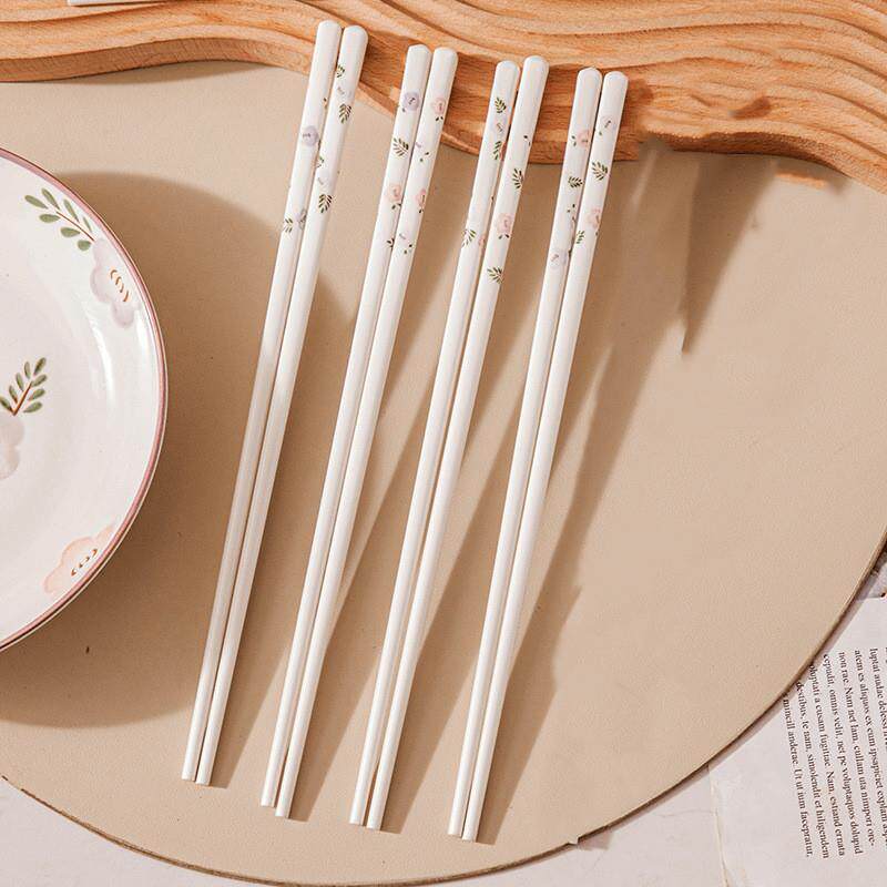 紫萱花陶瓷筷子家用筷子健康环保可爱高颜值高温瓷筷高档易清洗