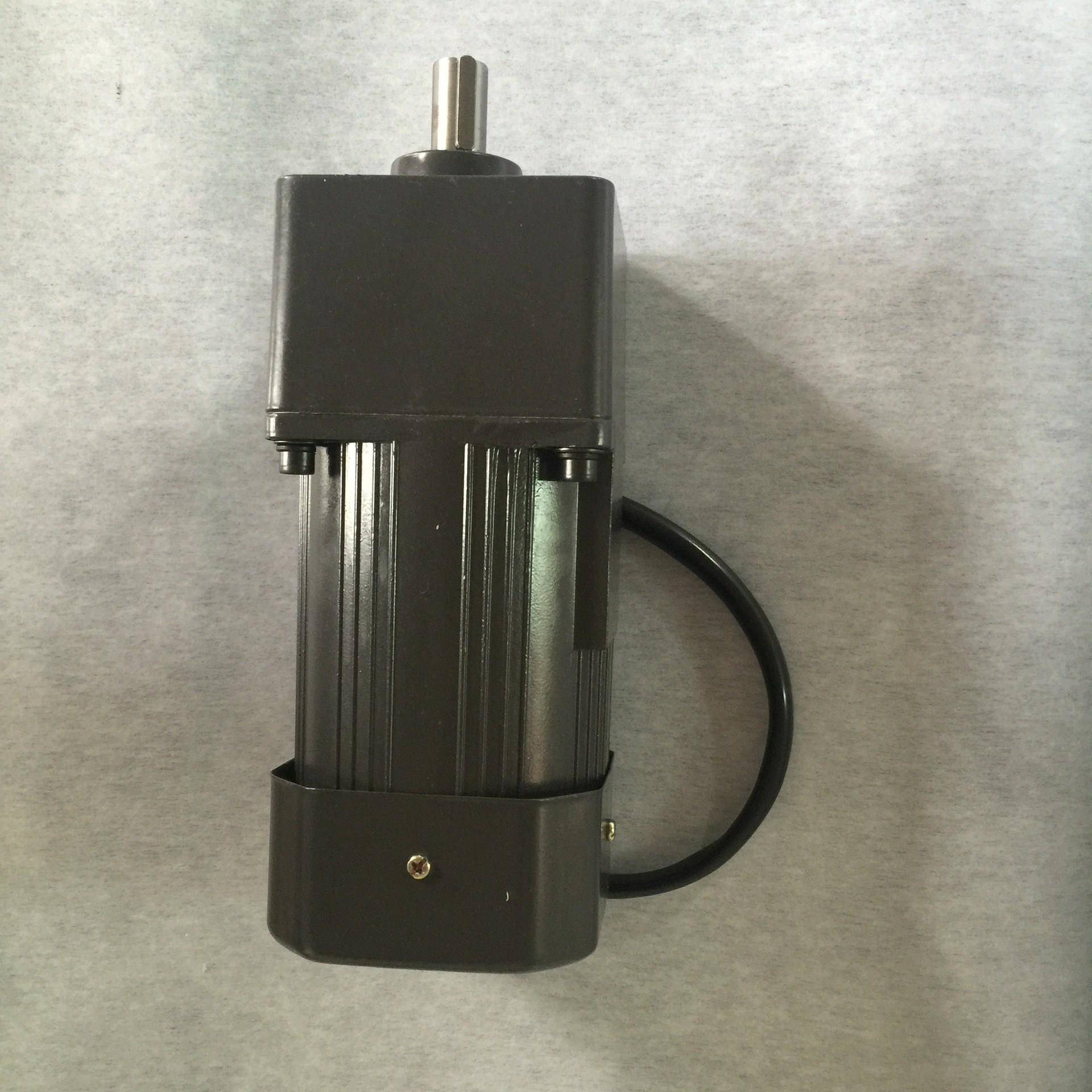 YY90-90单相电容运转异步电动机90W220V1300r/min交流电机