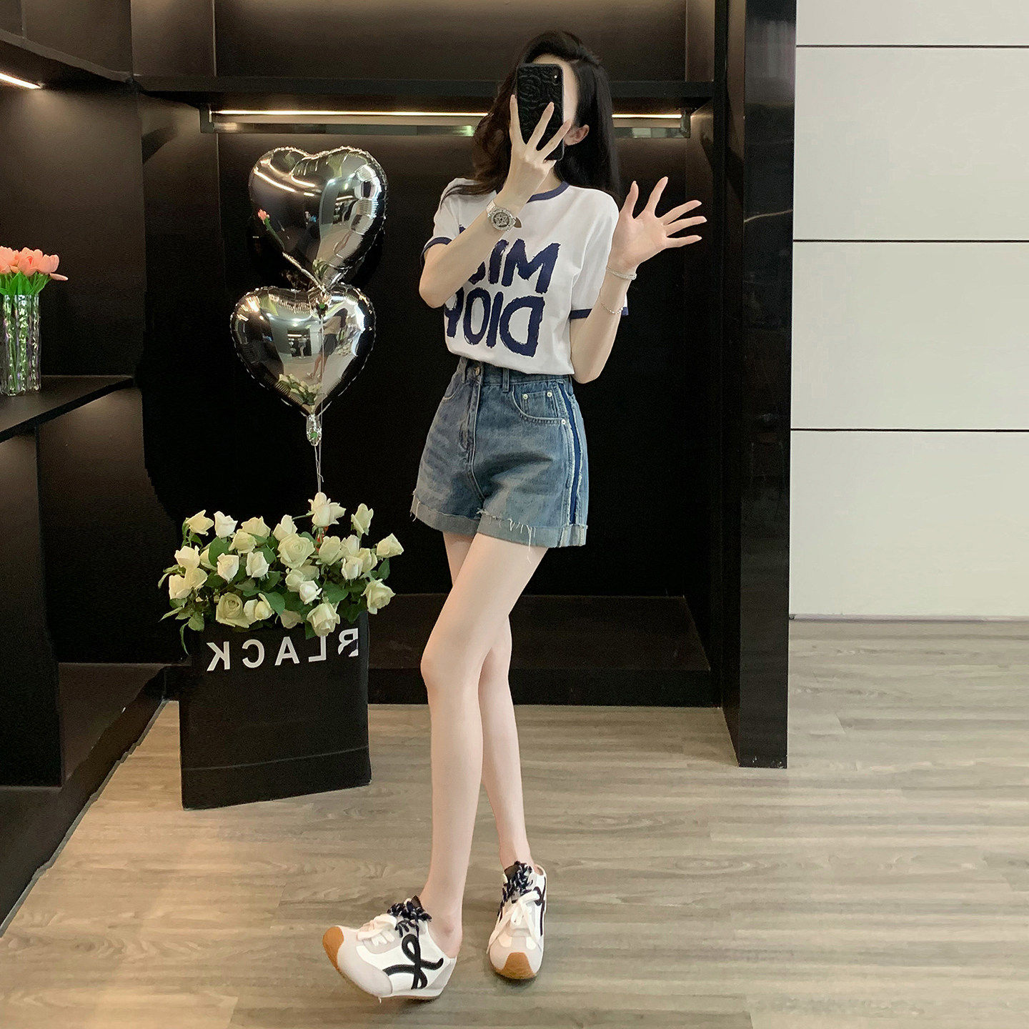 2025超火休闲运动套装女夏季减龄洋气小个子短袖牛仔短裤两件套潮