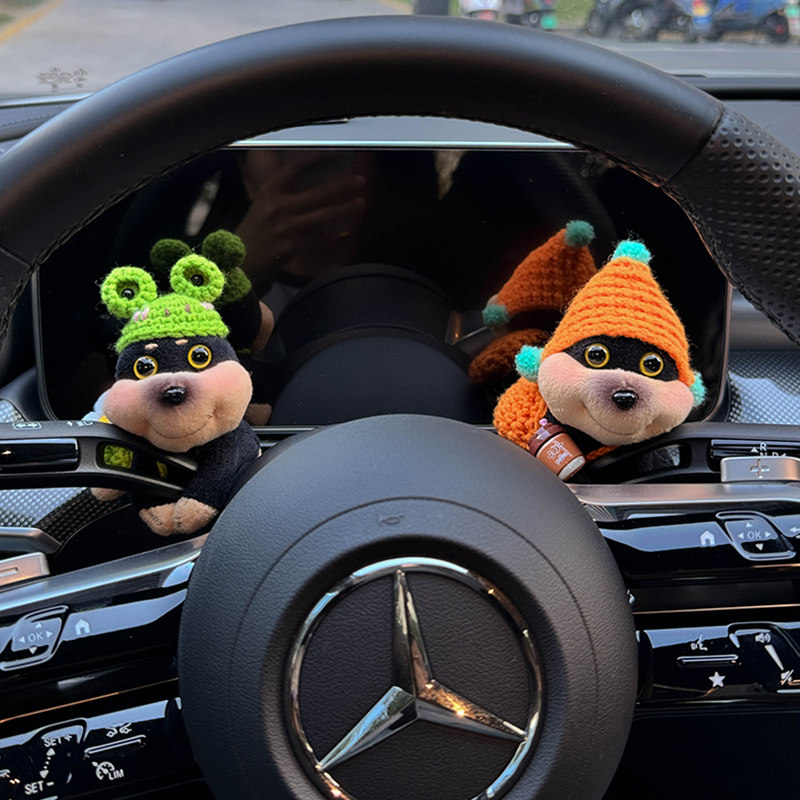 蜜蜂狗车载汽车怀挡装饰转向灯小狗玩偶雨刮器公仔后视镜摆件女