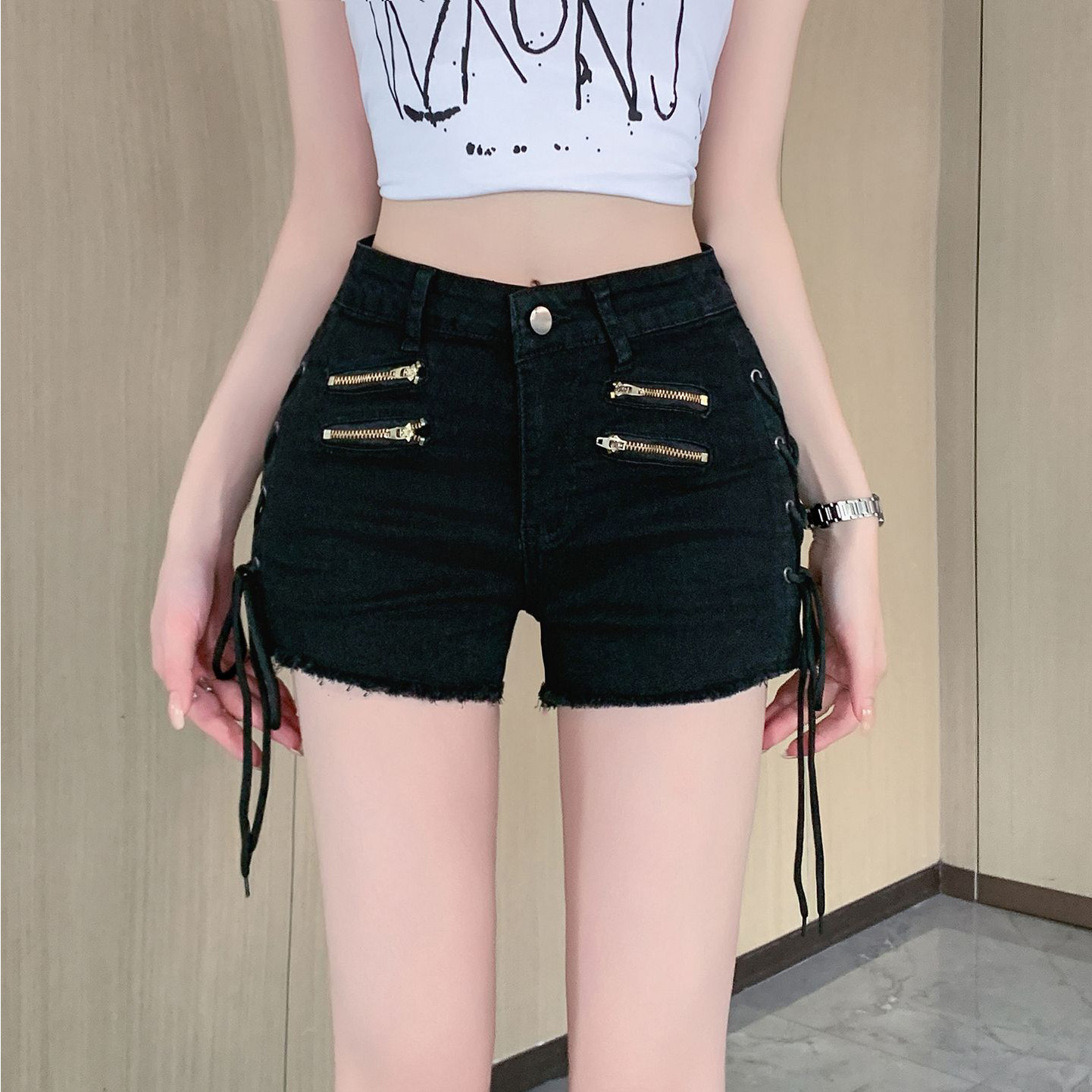辣妹低腰牛仔短裤女夏季新款抽绳毛边修身显瘦直筒热裤