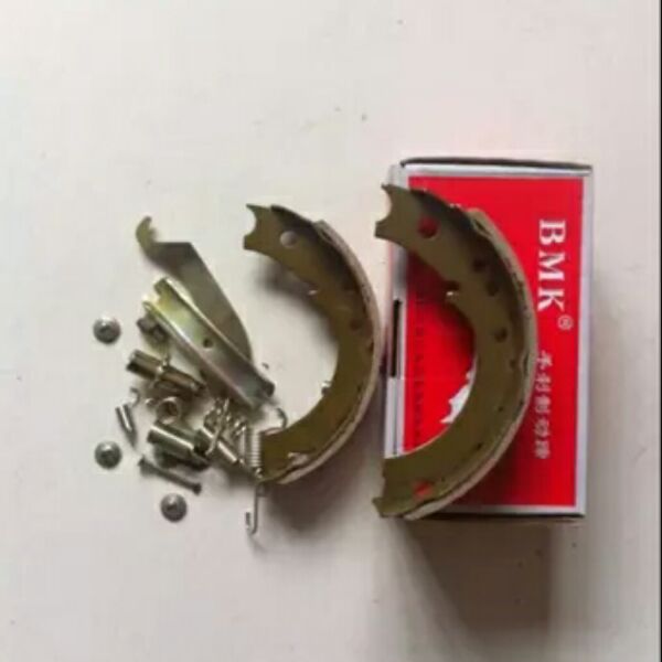 江淮货车配件 帅铃 康铃 骏铃 好运 手刹蹄 手刹车片 手刹片现货