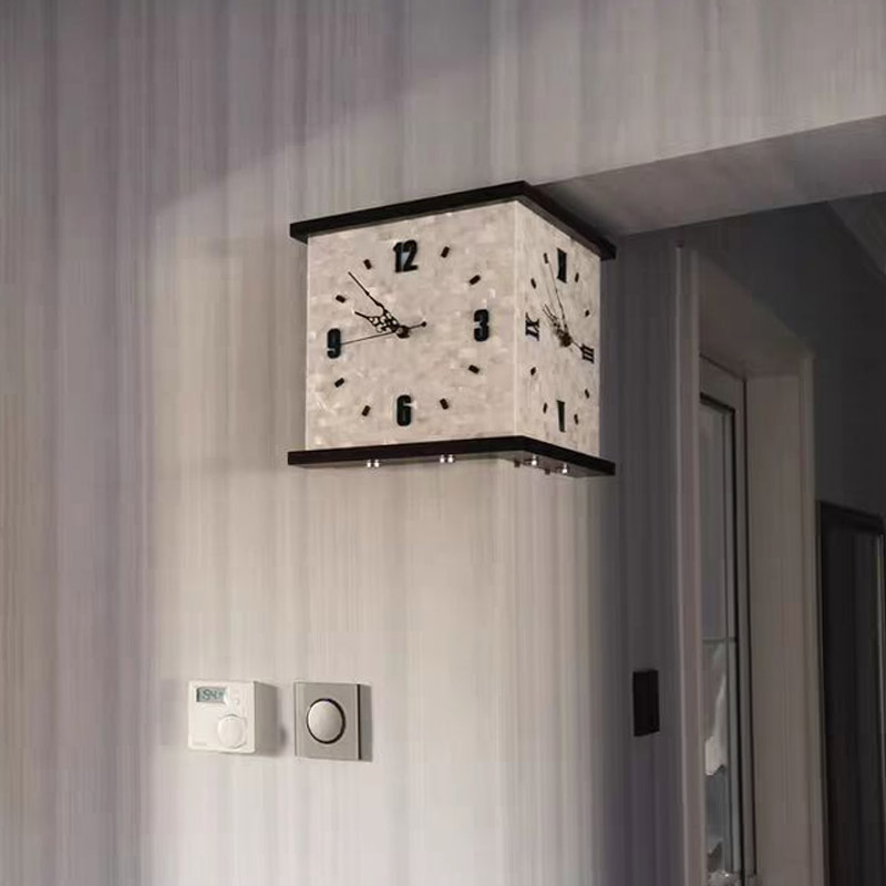 现代简约轻奢创意双m面挂钟客厅时钟挂墙时尚家用两面墙角石英钟