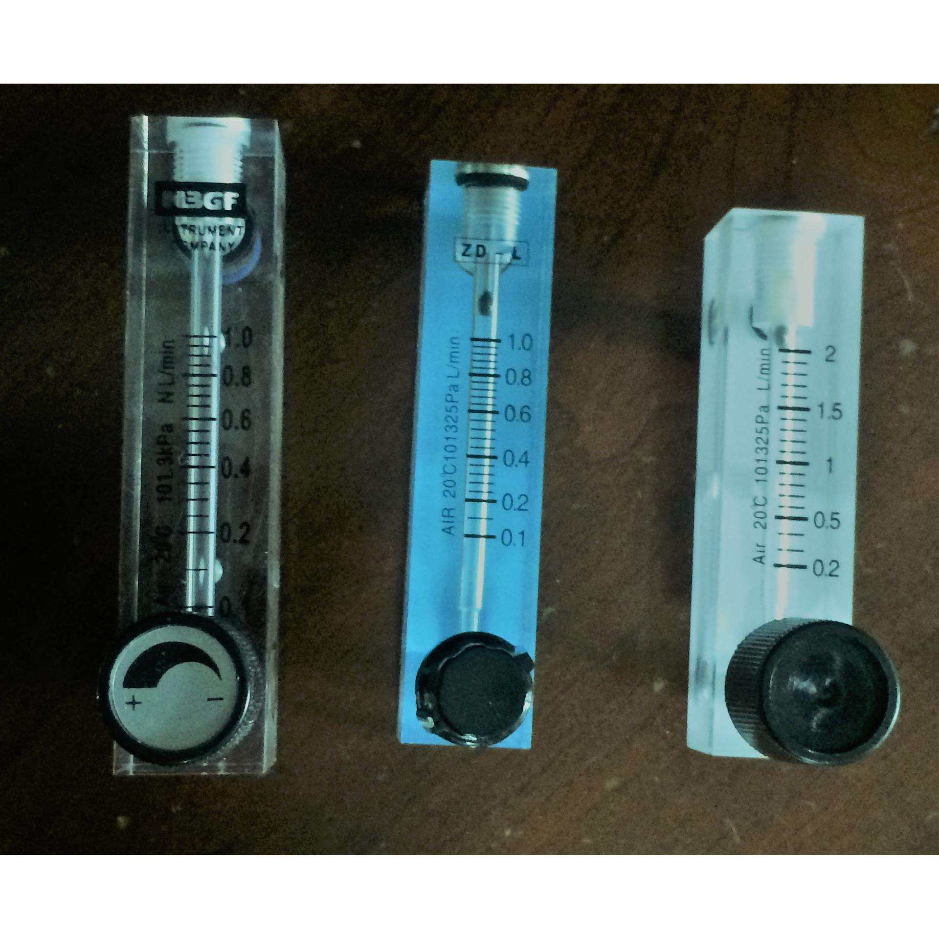 LZB-4T有机玻璃流量计中心距70mm孔距35mm塑料软管接头流量计