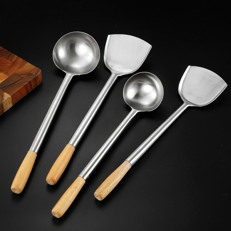 304不锈钢炒勺商用厨师颠勺z加长马勺炒菜勺子大汤勺木柄锅铲粥勺