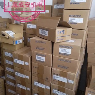 进店议价 质保一年 SGMAV 02A3A2C安川伺服电机原装