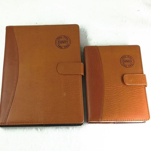 中佳 7101 商务记事皮面本 7102 带笔笔记本开会办公按扣本 7103