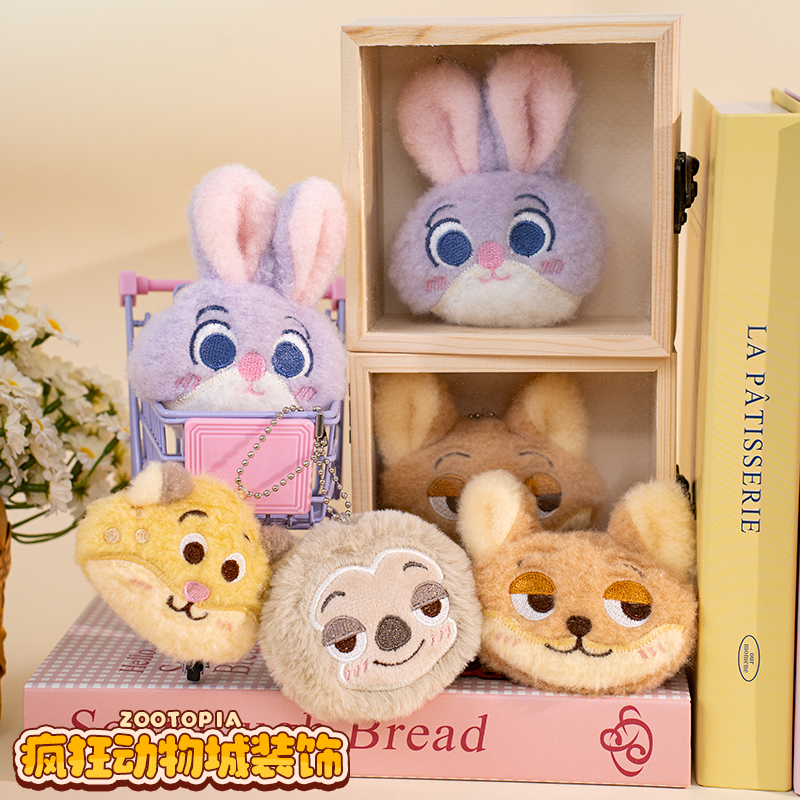 疯狂动物朱蒂毛绒挂件胸针礼物