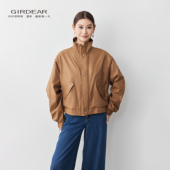 女松弛感百搭时尚 Girdear 哥弟复古休闲风立领短款 夹克外套140075