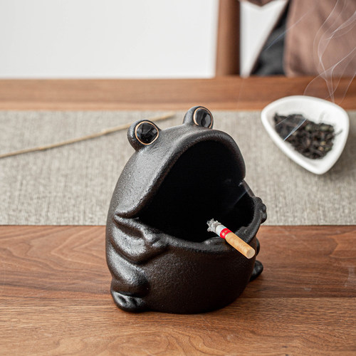 可爱卡通烟灰缸防风陶瓷时尚潮流个性家用客厅办公室防飞灰烟缸