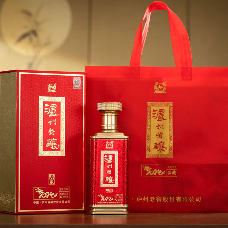 泸州老窖股份泸州特酿品藏52度经典红色礼盒装纯粮浓香白酒