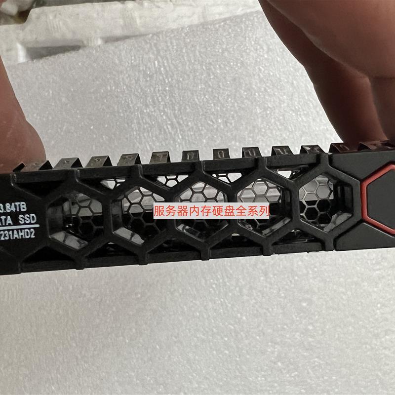 H3C 0231AHD2 3.84T SATA SAS SSD固态硬盘 PM897 2.5 6GB 3.84TB