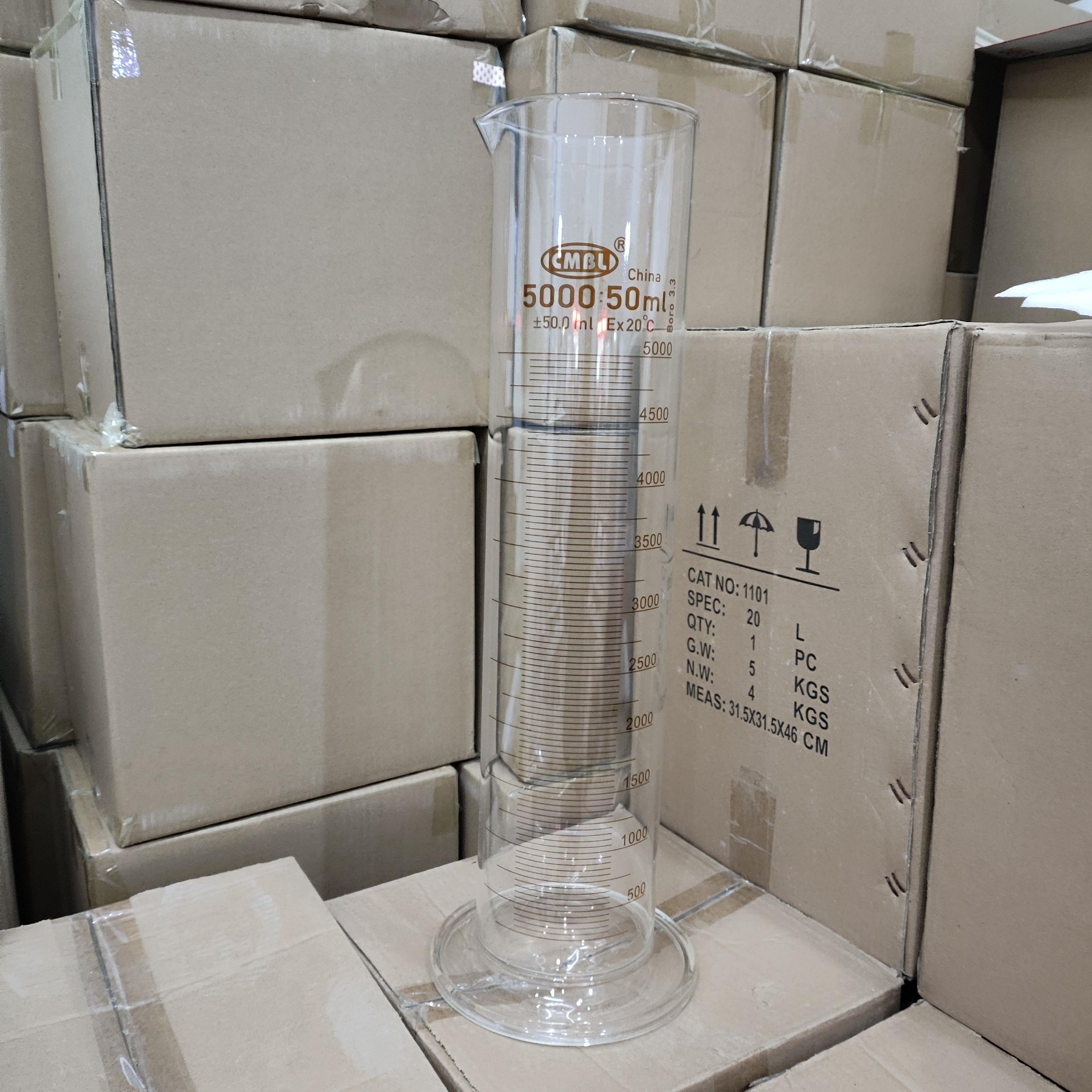 玻璃量筒5L5000ml刻度量杯带校准证书高硼硅耐酸耐碱