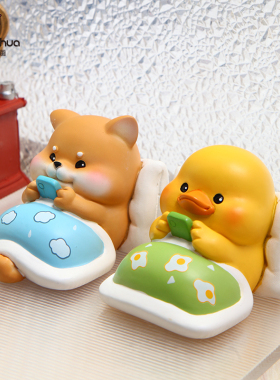 可爱小猪猪汽车内饰品摆件日系y办公室好物桌面柴犬创意沙雕礼物