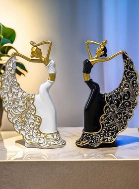 北欧跳舞女孩摆件轻奢客厅电视柜玄关家居装饰品艺术小摆设工艺品