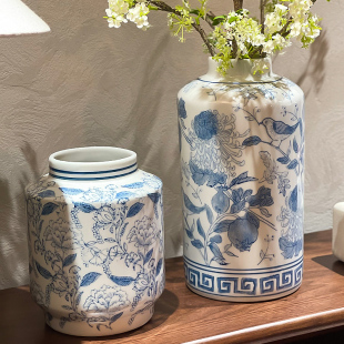 青花瓷花瓶摆件客厅陶瓷插花复古风高级感电视柜家居装 新中式 饰品