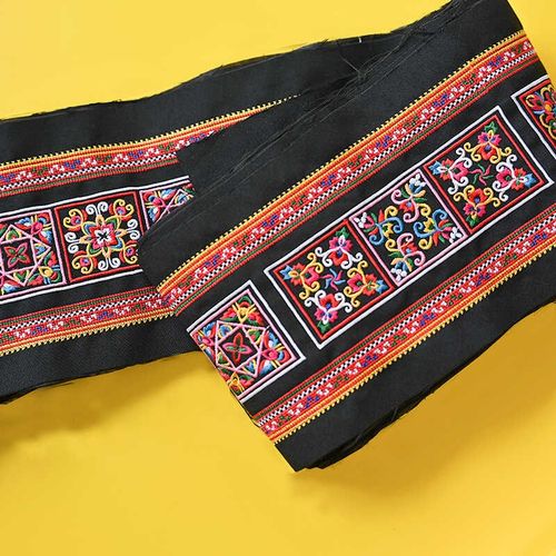 广西少数民族装饰布料壮族苗族花纹提花刺绣壮绣织带文创饰品铺料