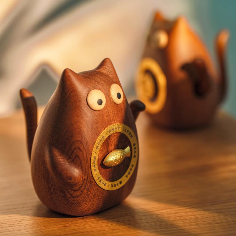 《转运神喵》实木工位桌面摆件招财猫转运创意解压生日乔迁礼物品