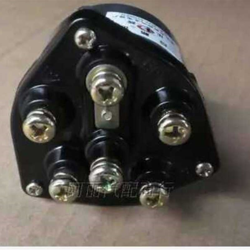 徐工吊车点火开关徐工12吨16吨20B25k点火开关启动开关点火锁老款