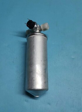 徐工吊车上车空调干燥瓶 上车下车空调储液器20G.5XCT25L5等