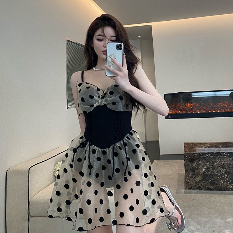 韩国ins东大门时尚泳衣女保守连体公主范蓬蓬裙钢托聚拢温泉泳装