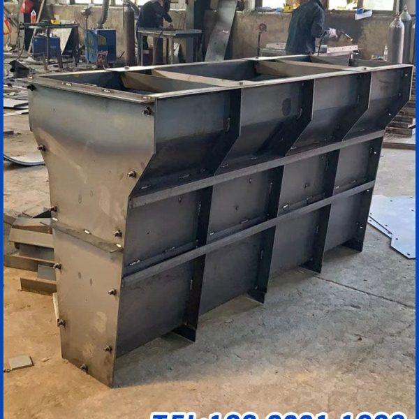 防撞隔离墩模具水泥墩道路护栏围挡底座桥梁防撞墙护栏模板基础墩,基础建材,建筑模板,淘宝优惠券,粉丝福利购,淘宝优惠卷