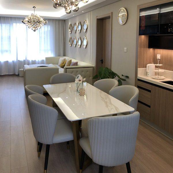 亮光岩板餐桌意式家用小户型现代简约长方形轻奢不锈钢餐桌椅组合,住宅家具,岩板餐桌,淘宝优惠券,粉丝福利购,淘宝优惠卷