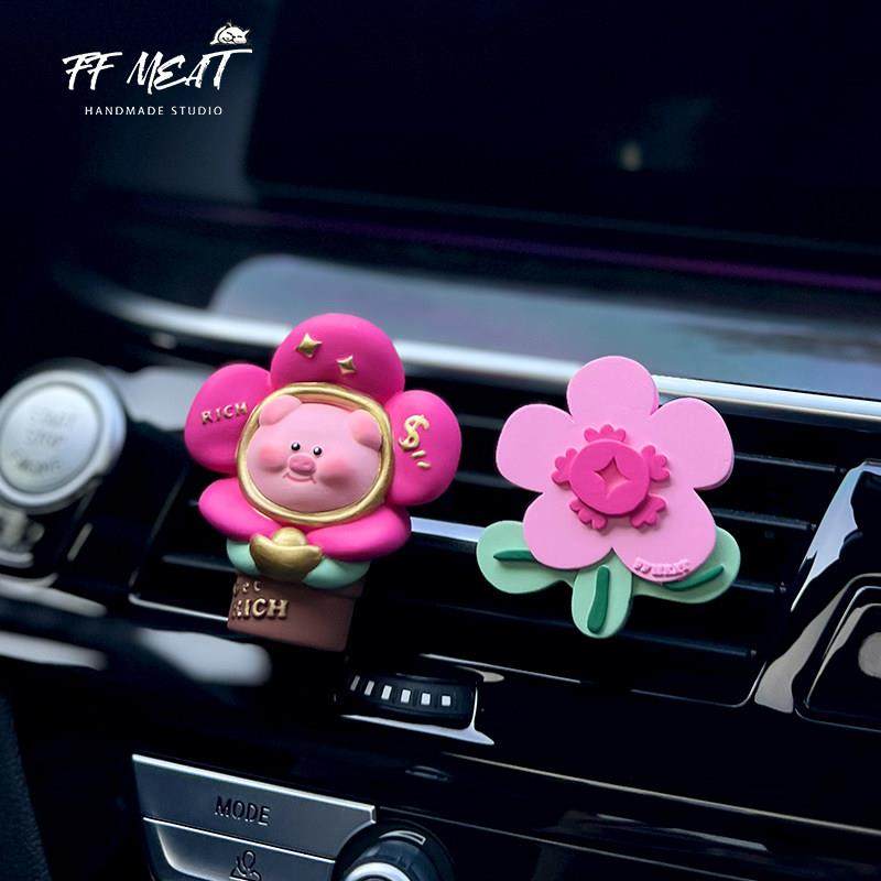 车载香薰好运招财可爱发财元宝猪猪汽车出风口夹扩香石装饰礼物潮