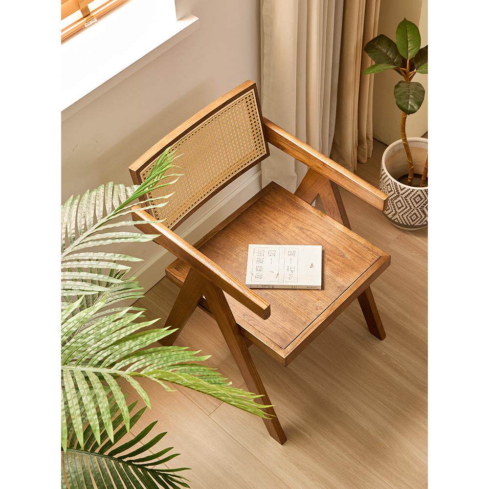 藤编餐椅家用中古椅子北欧原木民宿覆古实木昌迪加尔椅藤椅扶手椅