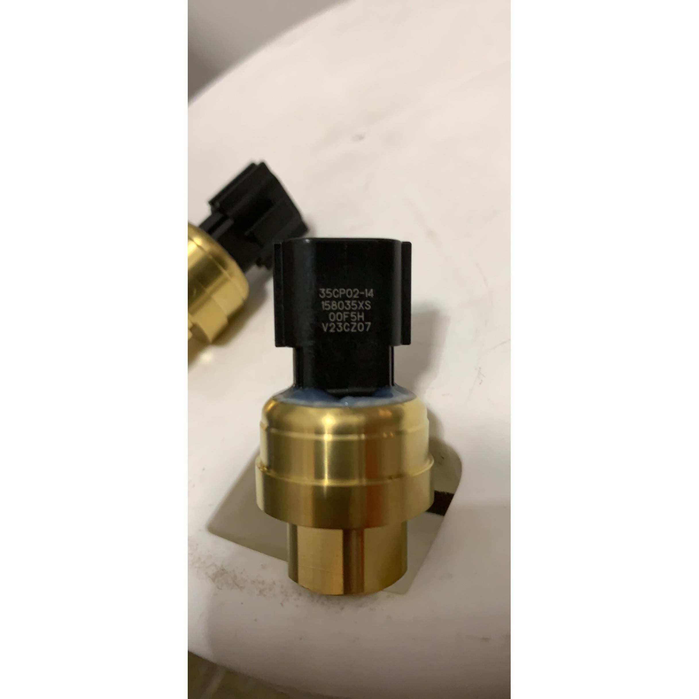 机房中央特灵空调高低压力传感器35CP02-16 35Cp02-14 35CP02-06