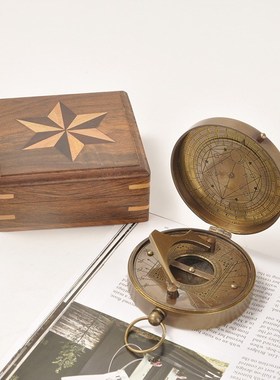 印度进口黄铜纯手工复古怀旧日晷罗盘指南针摆件电影道具创意礼品