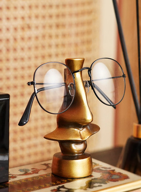 现代创意铜色树脂鼻子造型眼镜架托卧室书桌时尚个性眼镜支架摆件