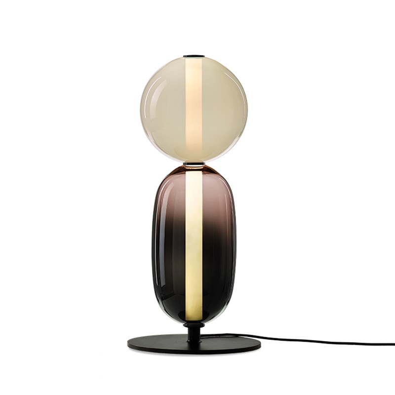 创意台灯设计师款卧室床头灯客厅落地创意氛围台灯儿童房