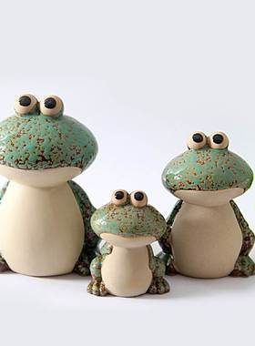 景德镇创意陶瓷摆饰装饰桌面礼品简约小众可爱瓷器客厅电视柜摆设