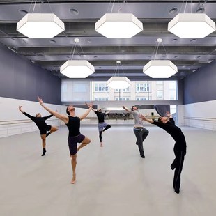 创意六边形吊灯街舞教室无频闪个性 顶灯 无影灯健身房模特教室个性