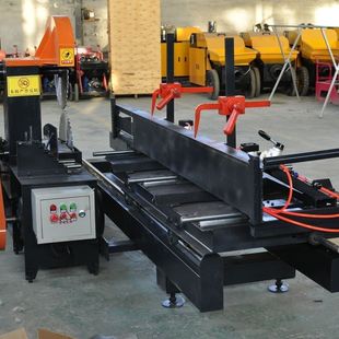 新款圆木推台锯精密全自动原木开板锯大功率圆盘锯木工机械开料机