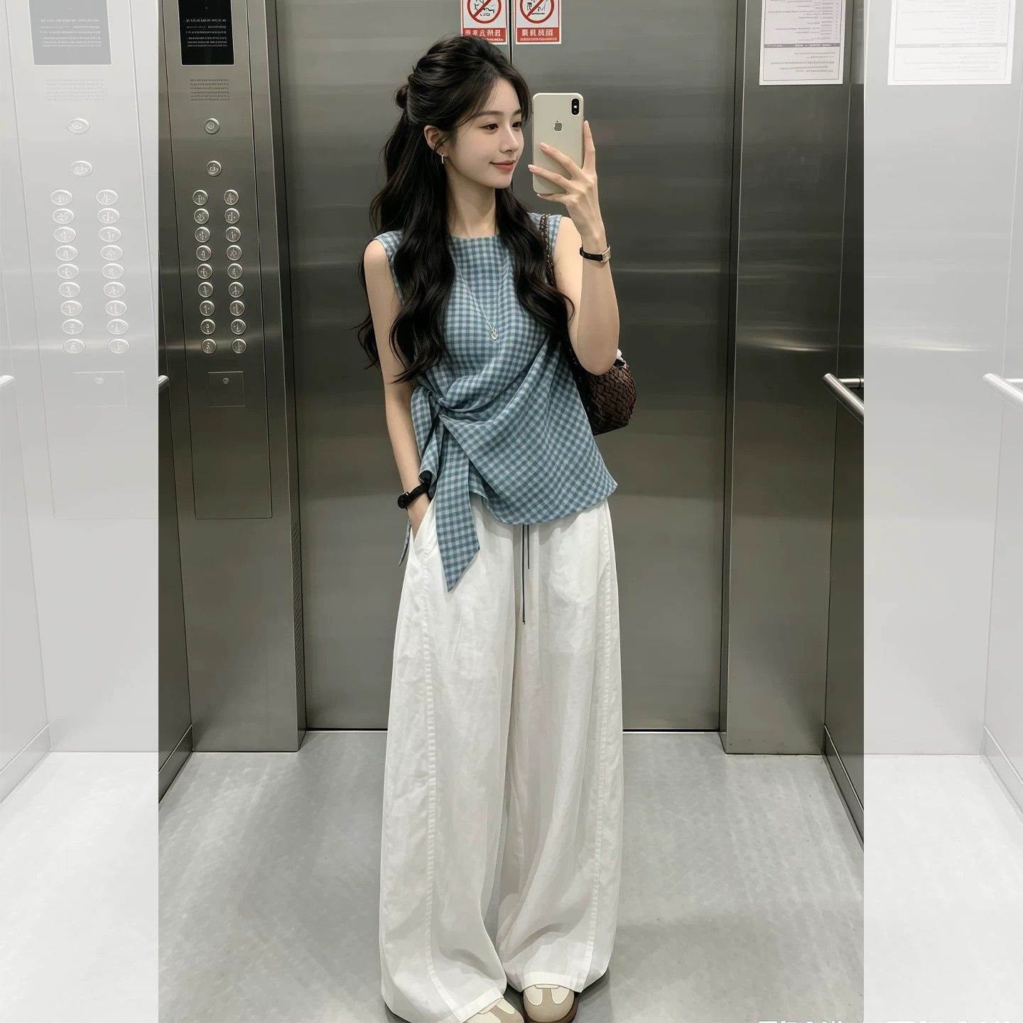 格子无袖背心上衣女士气质小衫夏季新款不规则设计感收腰系带衬衫