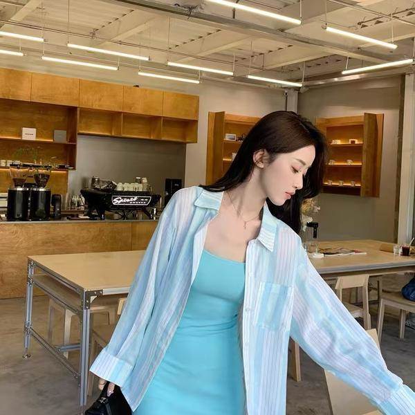 韩版薄款森系清新蓝色格子衬衫女衬衣外搭开衫宽松慵懒风上衣