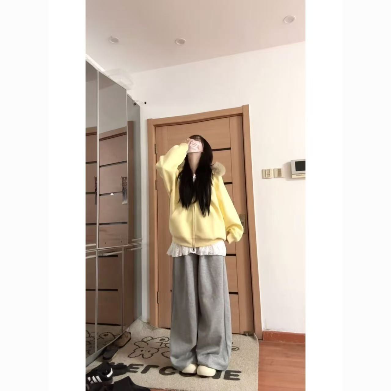 奶黄好显白韩系学院风连帽卫衣女显瘦设计感衫