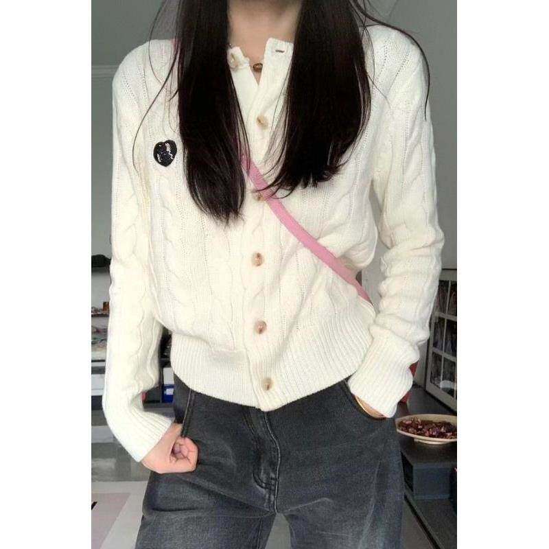 法式麻花圆领白色针织开衫女2026春秋新款修身显瘦短款毛衣