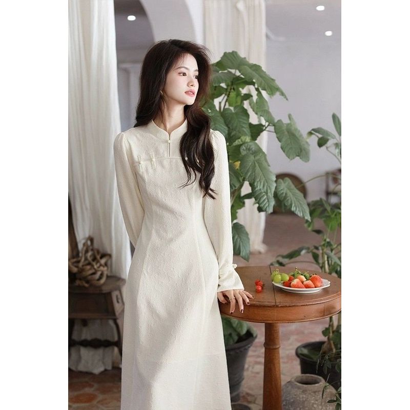 新中式国风改良旗袍连衣裙少女杏色修身气质高端秋冬2025年轻长款