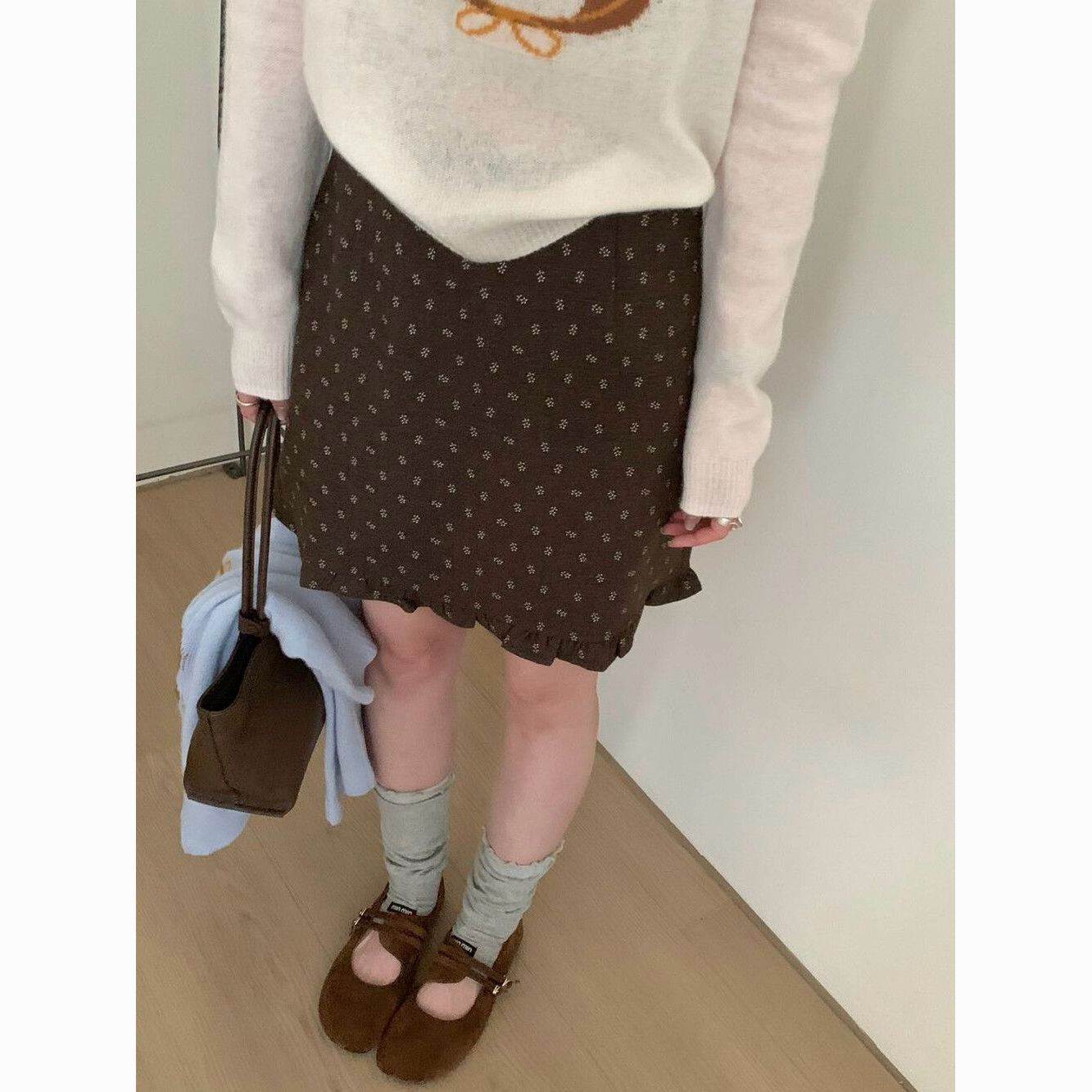 碎花毛呢半身裙女春夏大码咖色显瘦木耳边短裙高腰复古韩系字裙