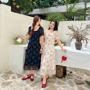 大码 甜美小裙子夏天裙肌理感显瘦碎花连衣裙女 百分百2025夏季 新款